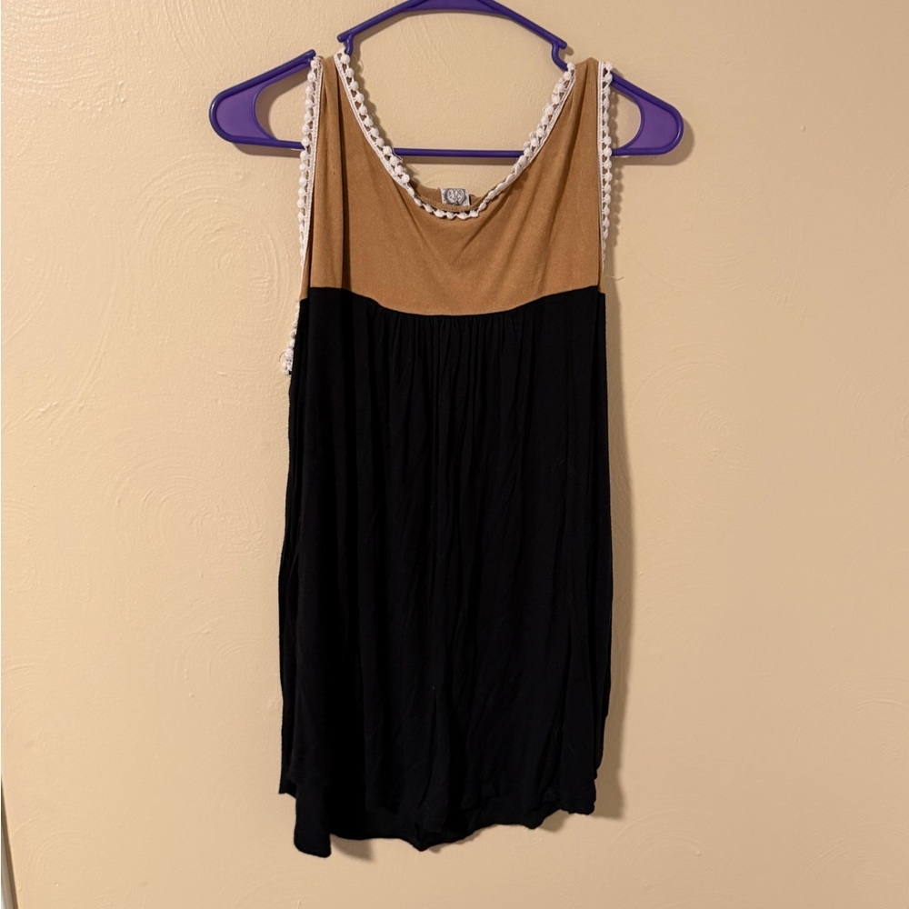 Black & Brown Top with White Trim